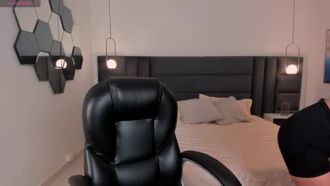 Sarah  independent model online show from November 26, 2025, 4:13 am