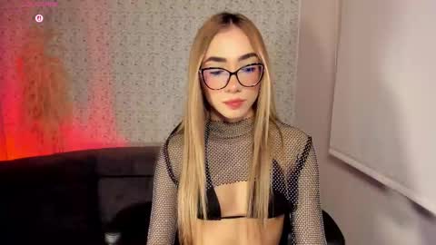 Snapshot of sarajonesxxx chatting on December 20, 2025, 9:38 am Sara jones online show from December 20, 2025, 9:38 am
