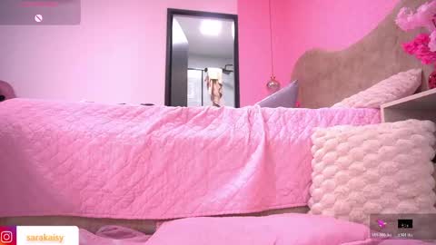 Snapshot of sarak_ chatting on May 25, 2026, 12:00 pm Sara online show from May 25, 2026, 12:00 pm