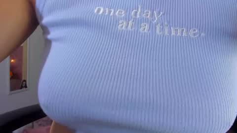 sara  online show from December 20, 2024, 3:03 am