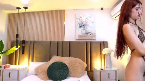 Snapshot of saralugo chatting on February 14, 2026, 11:51 am Sara Lugo online show from February 14, 2026, 11:51 am