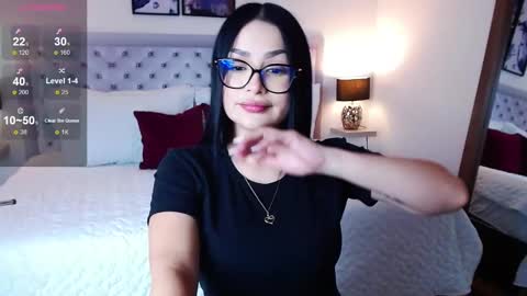   Sara  online show from February 13, 2025, 3:03 pm