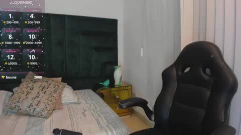      online show from October 26, 2025, 12:38 am