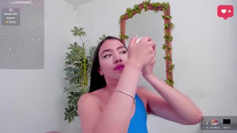 Snapshot of sarawagner_ chatting on March 28, 2026, 1:16 am online show from March 28, 2026, 1:16 am