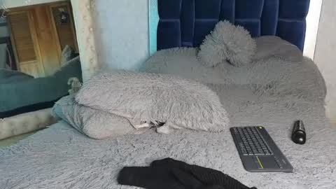 Snapshot of sarawilliamss_ chatting on January 1, 2025, 7:10 pm Sara W online show from January 1, 2025, 7:10 pm