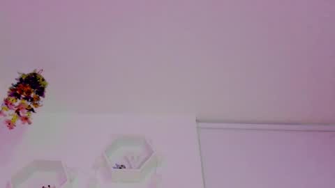 Saray  online show from October 15, 2025, 11:16 pm