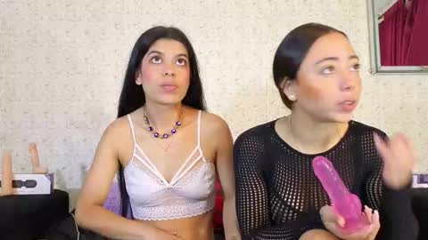 Snapshot of saray23_pm chatting on February 18, 2026, 2:24 pm saray23_pm online show from February 18, 2026, 2:24 pm