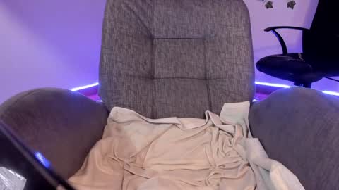 saray__jones online show from January 29, 2025, 5:24 pm