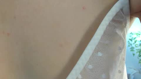 Snapshot of sarilit chatting on September 14, 2025, 2:00 am Your Selena 3 online show from September 14, 2025, 2:00 am