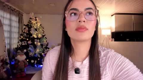 Sarita Lozano online show from January 7, 2026, 10:34 pm