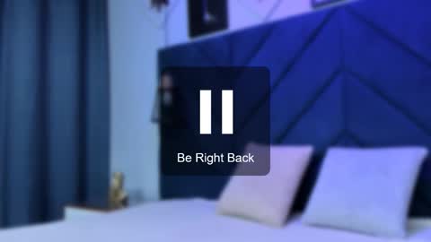 Sara  online show from October 12, 2025, 4:11 am