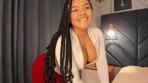 Sara  online show from May 16, 2026, 8:18 pm