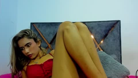 sarita_jones23 online show from January 5, 2025, 8:21 pm