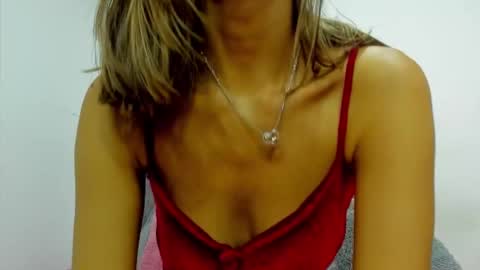 sarita_jones23 online show from January 6, 2025, 12:05 am