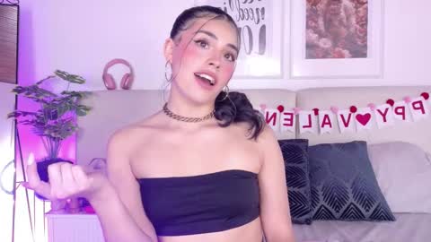 Sara online show from February 13, 2026, 10:17 pm