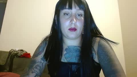 sarry_demon666 online show from April 28, 2026, 10:59 pm