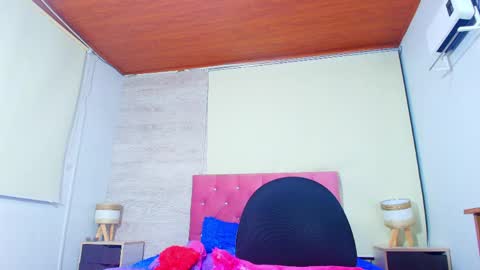Snapshot of sary_littlesmiles chatting on April 21, 2026, 3:35 am Sary online show from April 21, 2026, 3:35 am