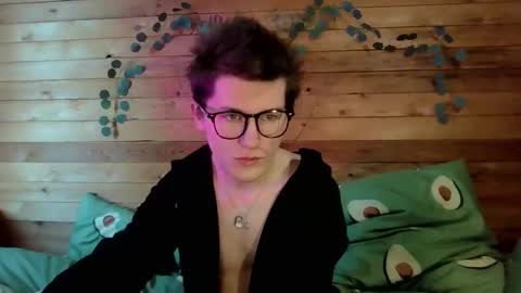 Snapshot of sasha_bb21 chatting on February 5, 2026, 10:20 am sasha_bb21 online show from February 5, 2026, 10:20 am