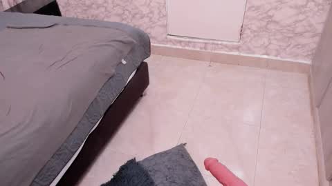 Snapshot of sasha_brownie_ chatting on November 24, 2025, 7:57 pm Sasha online show from November 24, 2025, 7:57 pm