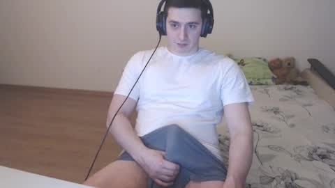 sasha_calvin online show from December 19, 2025, 9:33 pm