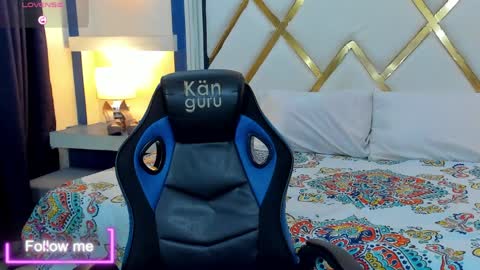 SASHA  online show from April 10, 2026, 1:49 pm