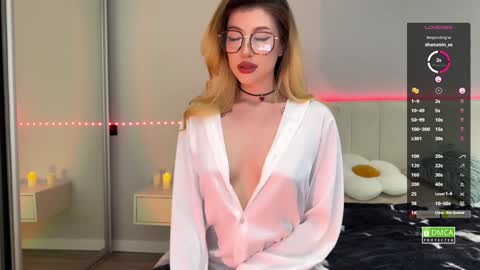 Hi everyone my name is Sasha   online show from January 31, 2025, 1:23 pm