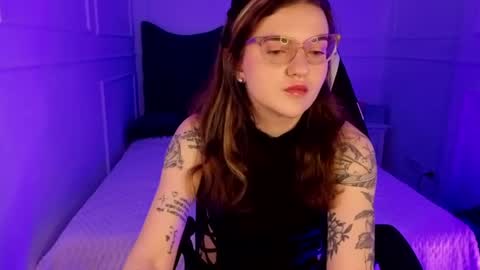  Hey Im Sasha  online show from May 1, 2026, 7:13 am
