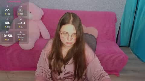 Sasha online show from May 12, 2026, 3:09 pm