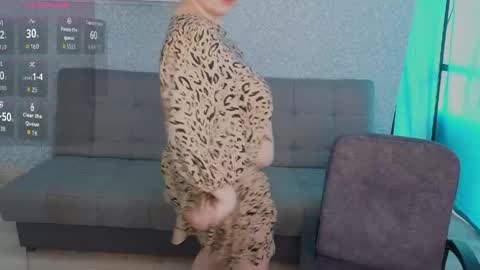 Sasha online show from May 26, 2026, 3:08 pm