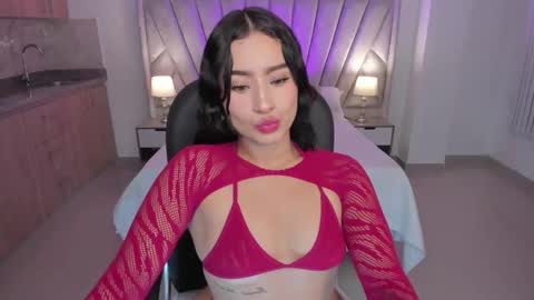 saskia litt online show from December 21, 2025, 4:08 am