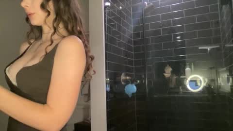 saskia online show from January 16, 2026, 9:41 pm