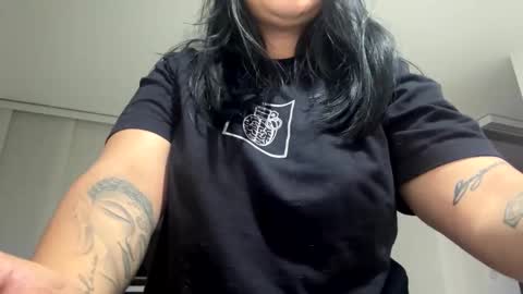 Snapshot of sasshamoon chatting on November 15, 2025, 6:55 am sasshamoon online show from November 15, 2025, 6:55 am