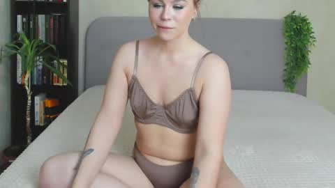 Snapshot of sassy_jam chatting on February 4, 2026, 9:59 am Sassy online show from February 4, 2026, 9:59 am