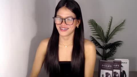 sassy_monie online show from January 21, 2025, 6:02 pm