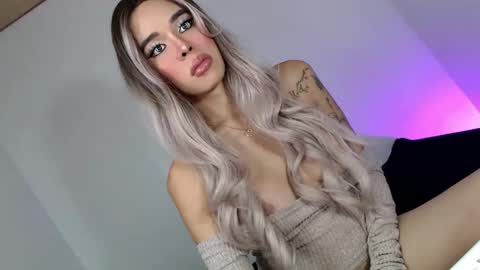 Snapshot of sassy_tiffanie chatting on February 9, 2026, 9:35 am Tiffanie online show from February 9, 2026, 9:35 am