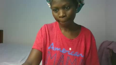 Snapshot of sassytannia chatting on February 27, 2026, 12:32 am sassytannia online show from February 27, 2026, 12:32 am