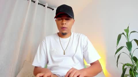     online show from November 30, 2025, 5:11 am