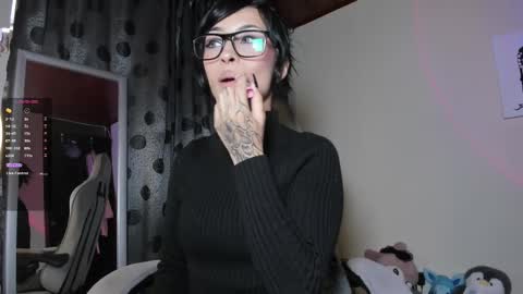 Snapshot of satanbabee_ chatting on February 16, 2025, 11:59 pm im expecting 300 thumbs up on my altar online show from February 16, 2025, 11:59 pm