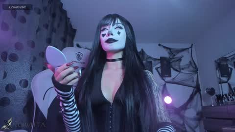 Snapshot of satanbabee_ chatting on October 22, 2025, 10:42 pm im expecting 300 thumbs up on my altar online show from October 22, 2025, 10:42 pm