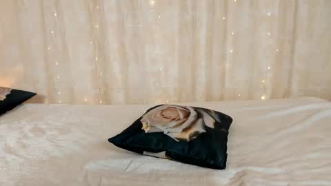 Sati online show from April 21, 2026, 2:51 am