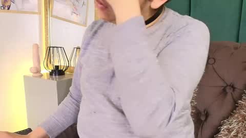 Saturningsweets online show from March 3, 2026, 2:23 pm