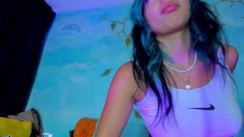 Saturnooo online show from February 9, 2026, 3:32 am