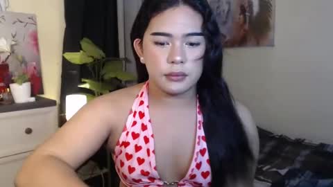 Snapshot of saucey_rhed chatting on February 12, 2025, 12:01 pm RHED online show from February 12, 2025, 12:01 pm