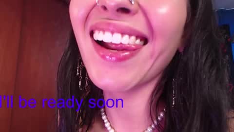 Zaren online show from March 9, 2025, 9:03 pm