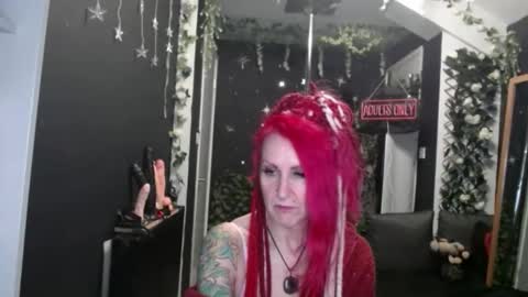 SaucySky online show from February 14, 2026, 11:51 am