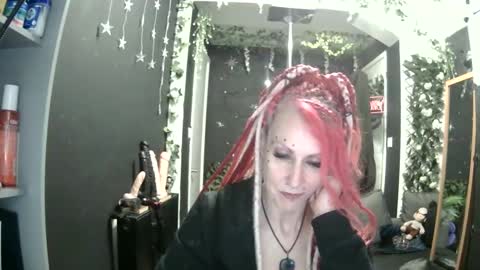 Snapshot of saucysky chatting on May 1, 2026, 6:45 pm SaucySky online show from May 1, 2026, 6:45 pm