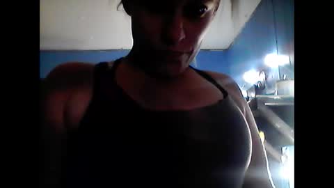 Bugglove online show from January 15, 2025, 10:13 pm