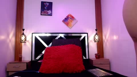 ANGELICA online show from April 16, 2026, 4:02 am