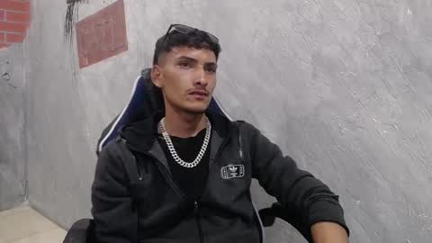 SavageLover  online show from December 16, 2025, 4:39 am