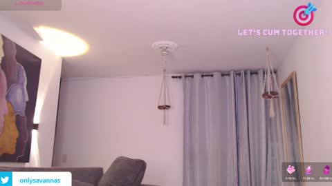 Snapshot of savanna_wallace chatting on January 17, 2025, 11:40 pm Savannaredhair 33 Angelebony33 online show from January 17, 2025, 11:40 pm